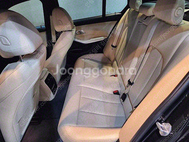 BMW 3시리즈 중고 BMW 중고 BMW 3시리즈 중고차 할부가능 검정색 2022년식 20,582km 320i M ...--5